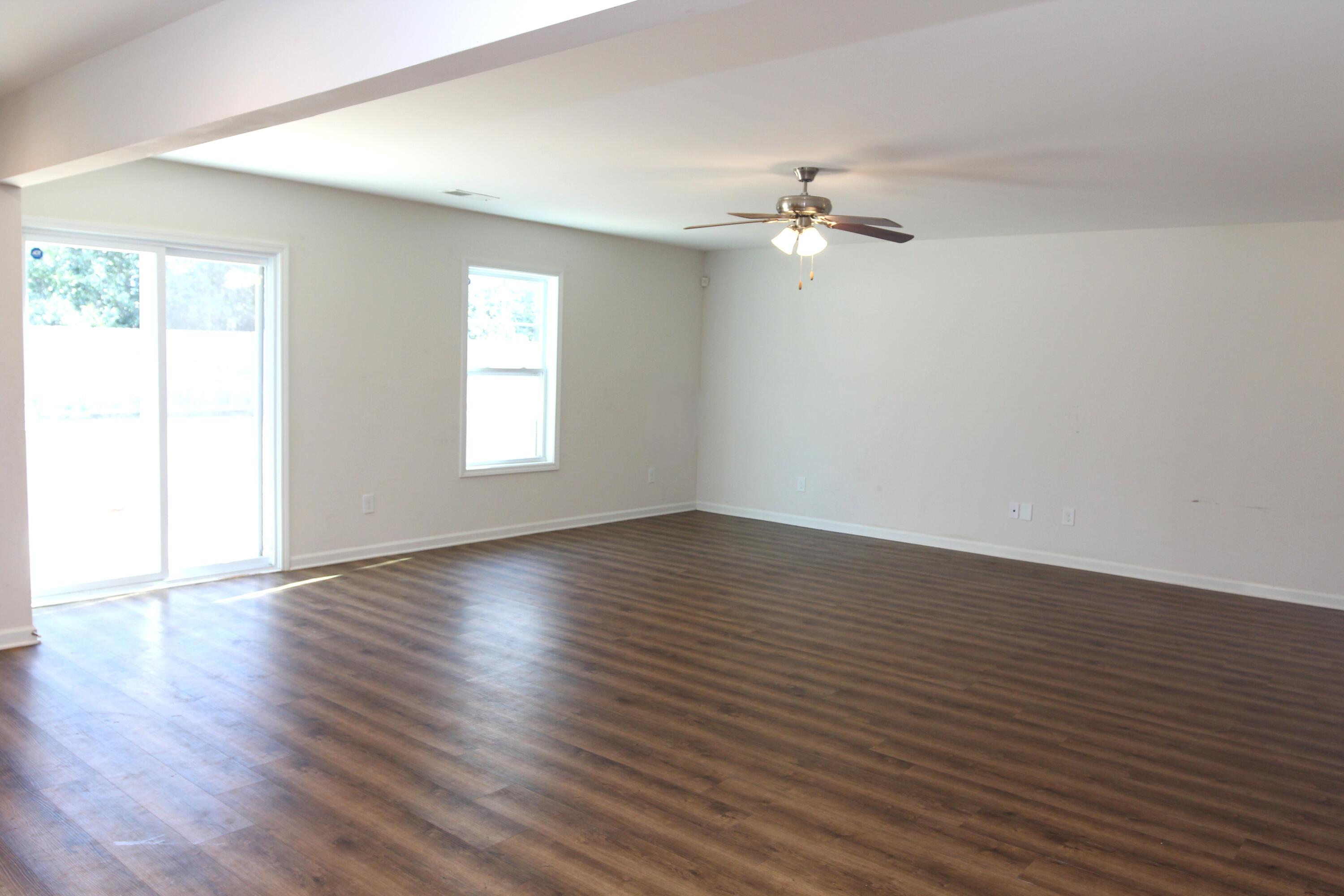 155 Whitetail Circle Sumter, SC 29154 - Photo 28 of 81 living area