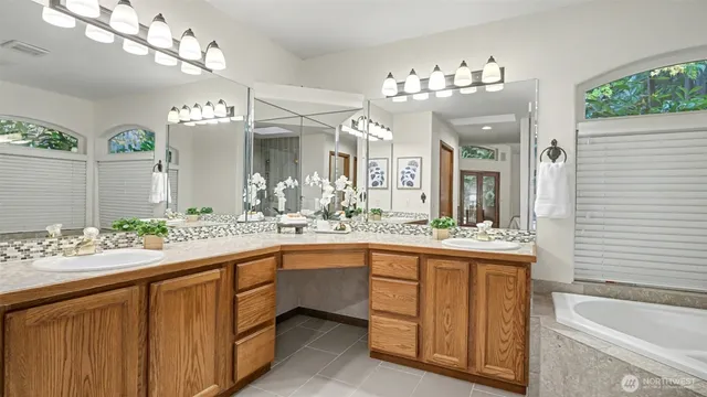 $1,200,000 | 12816 322nd Avenue Northeast, Duvall, WA 98019