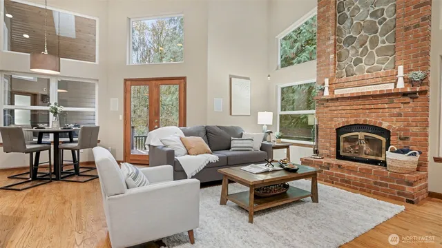 $1,200,000 | 12816 322nd Avenue Northeast, Duvall, WA 98019