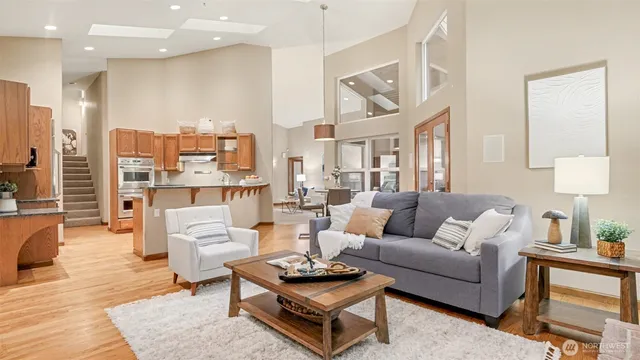 $1,200,000 | 12816 322nd Avenue Northeast, Duvall, WA 98019