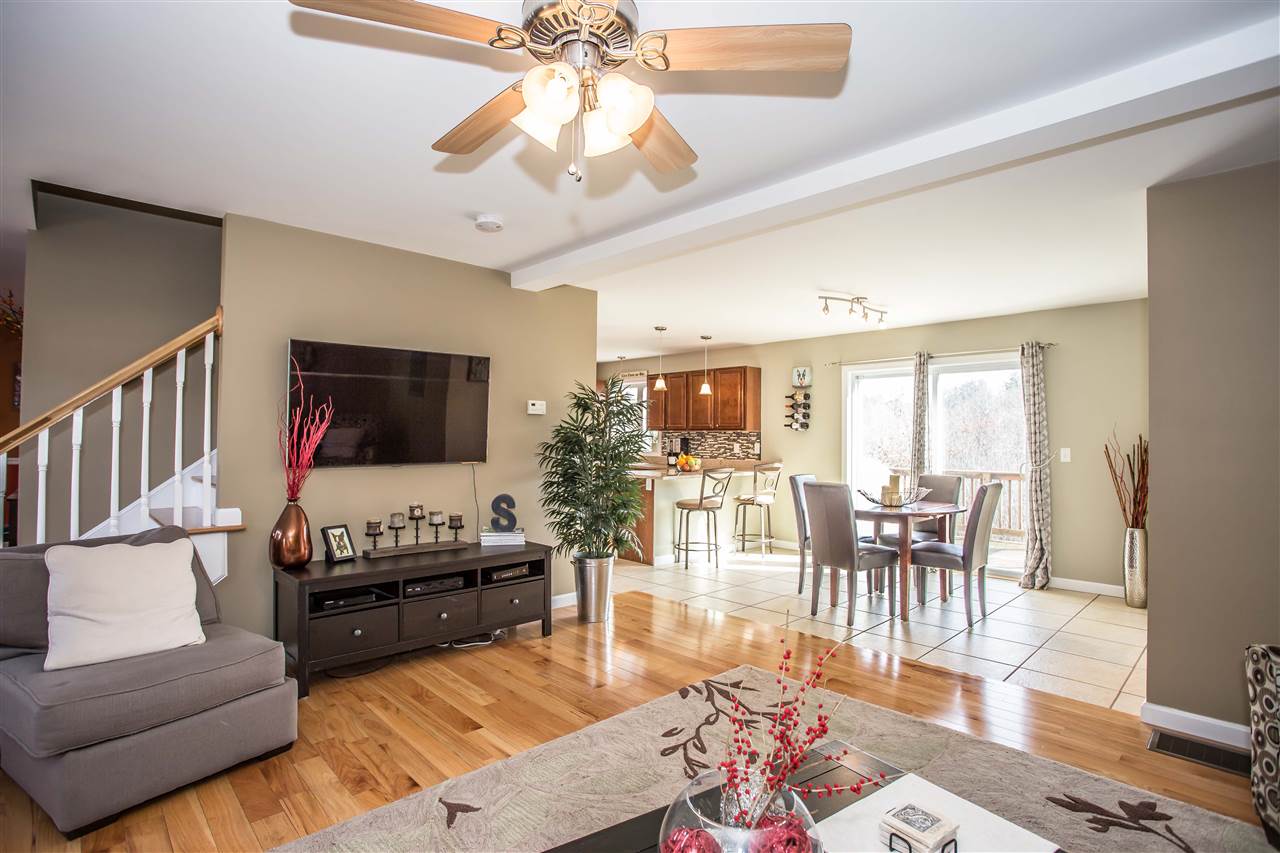 15 Rae Brook Road Hooksett, NH 03106 - Photo 3 of 36