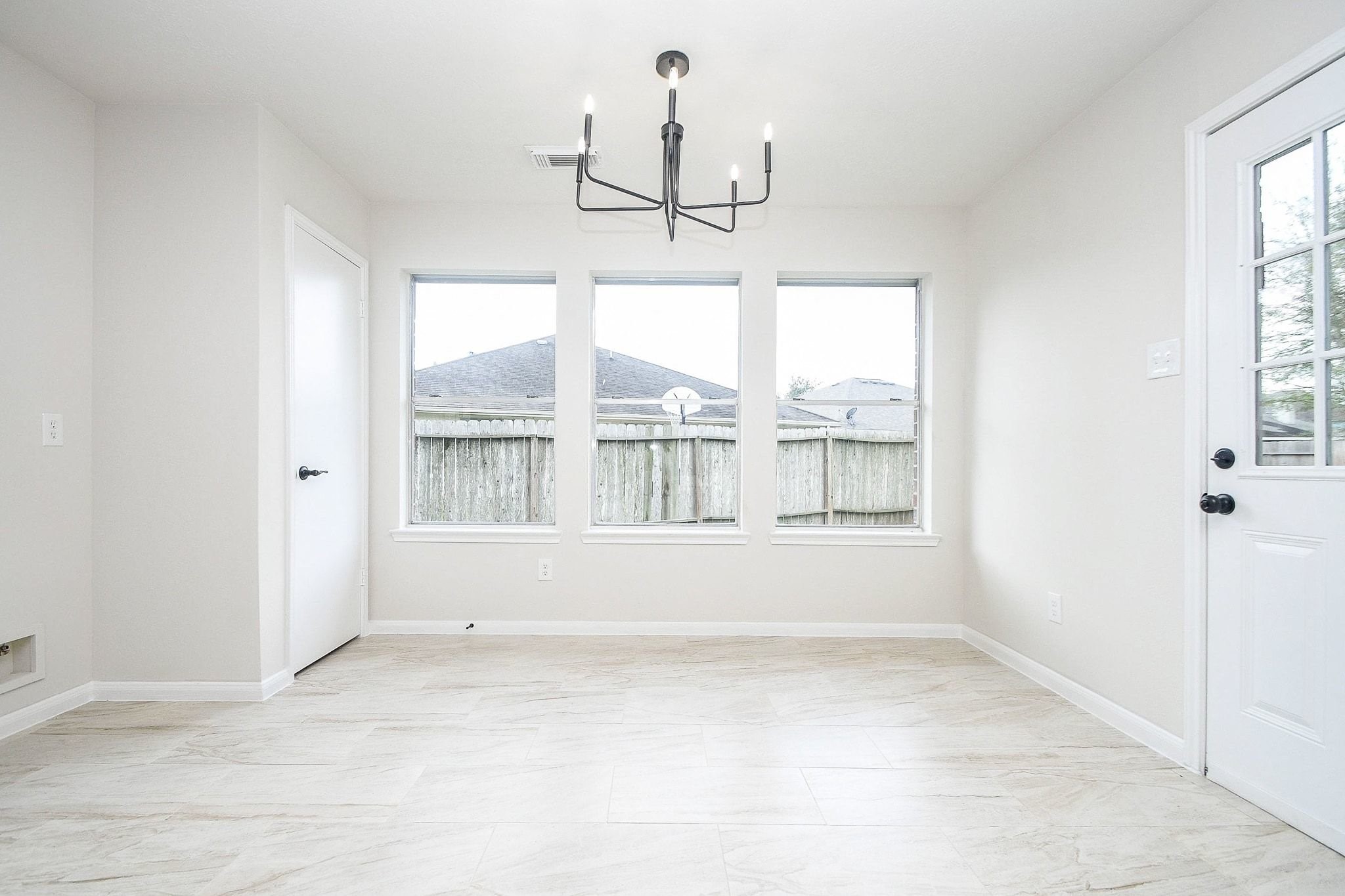 1422 Township Court Rosenberg, TX 77471 - Photo 19 of 32