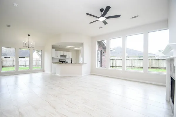 $290,000 | 1422 Township Court, Rosenberg, TX 77471