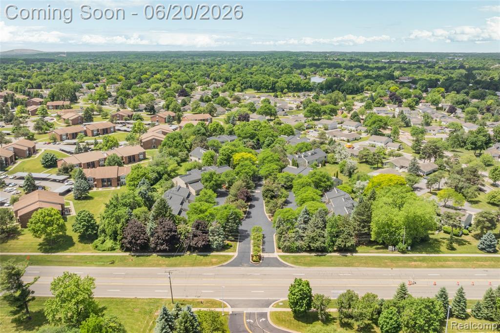 39455 Country Lane Novi, MI 48375 - Photo 50 of 52