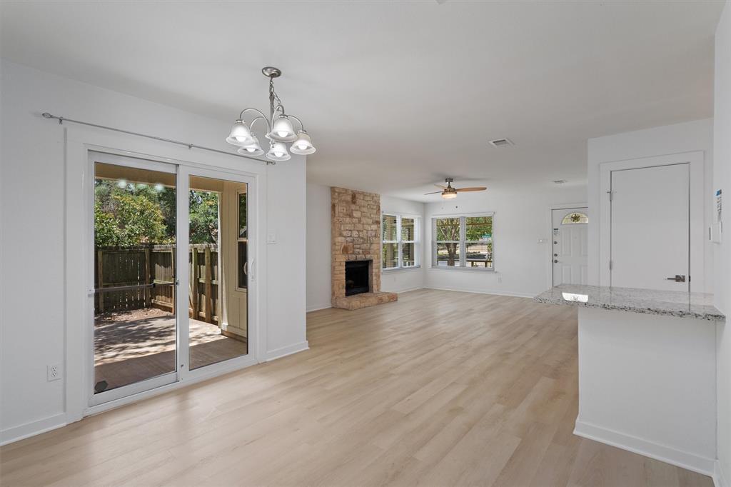 8907 Creekmont Cove Austin, TX 78748 - Photo 7 of 20