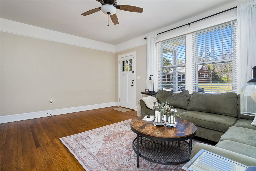 201 Oak Drive Anderson, SC 29621 - Photo 6 of 32 Gallery Image 6