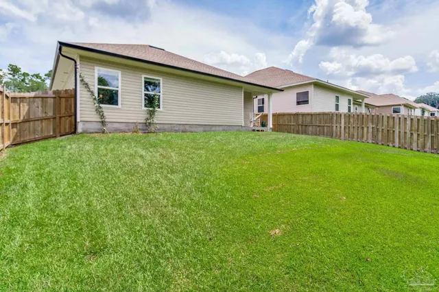 $329,900 | 225 Camellia Drive, Cantonment, FL 32533