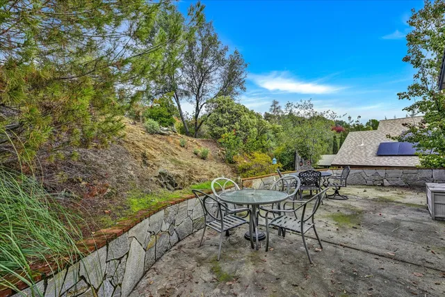 $670,000 | 12280 Westwood Drive, Auburn, CA 95603