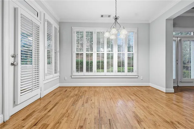 $5,300 | 3194 Windsor Lake Drive Northeast, Atlanta, GA 30319