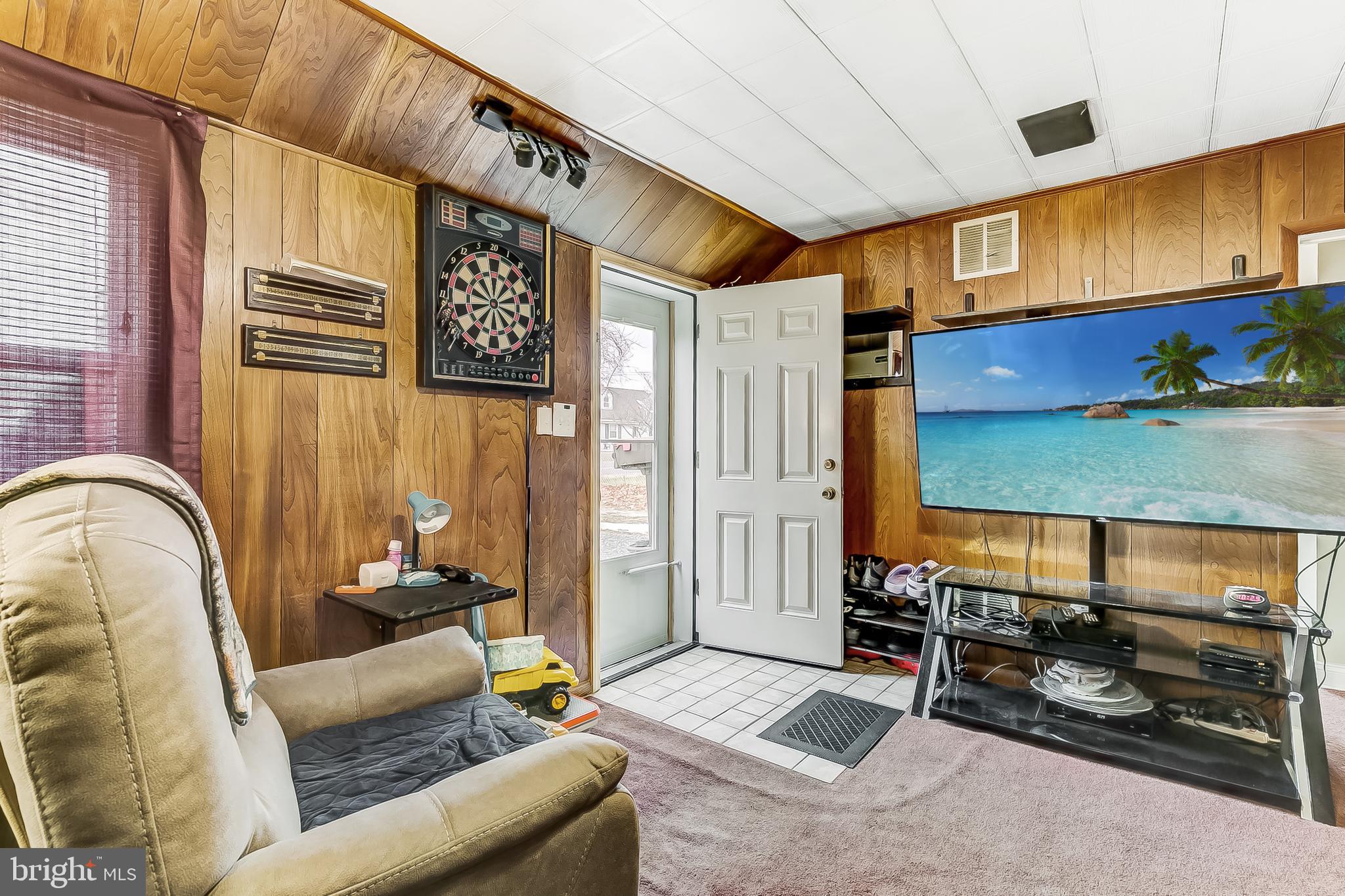 3403 Sollers Point Road Baltimore, MD 21222 - Photo 9 of 29