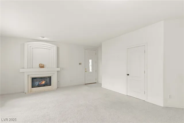 $299,888 | 7620 Rolling View Drive, Unit 101, Las Vegas, NV 89149