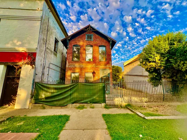 $399,000 | 7 D Street, Marysville, CA 95901