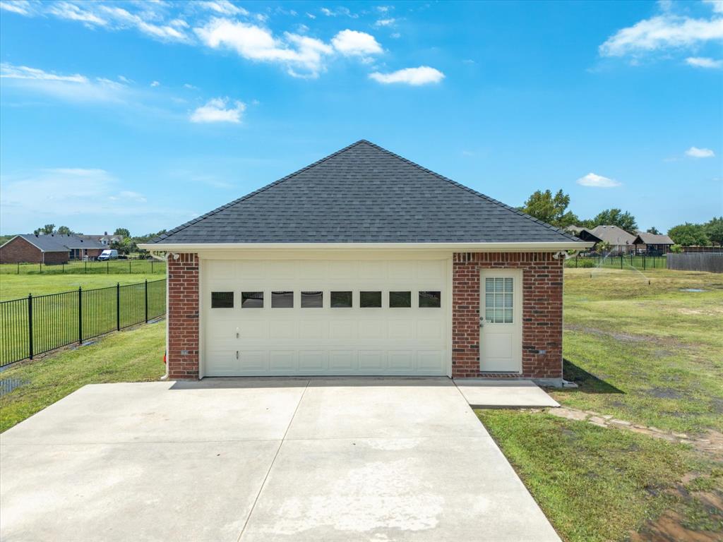 10066 Irish Ridge Forney, TX 75126 - Photo 35 of 39 Detached shop