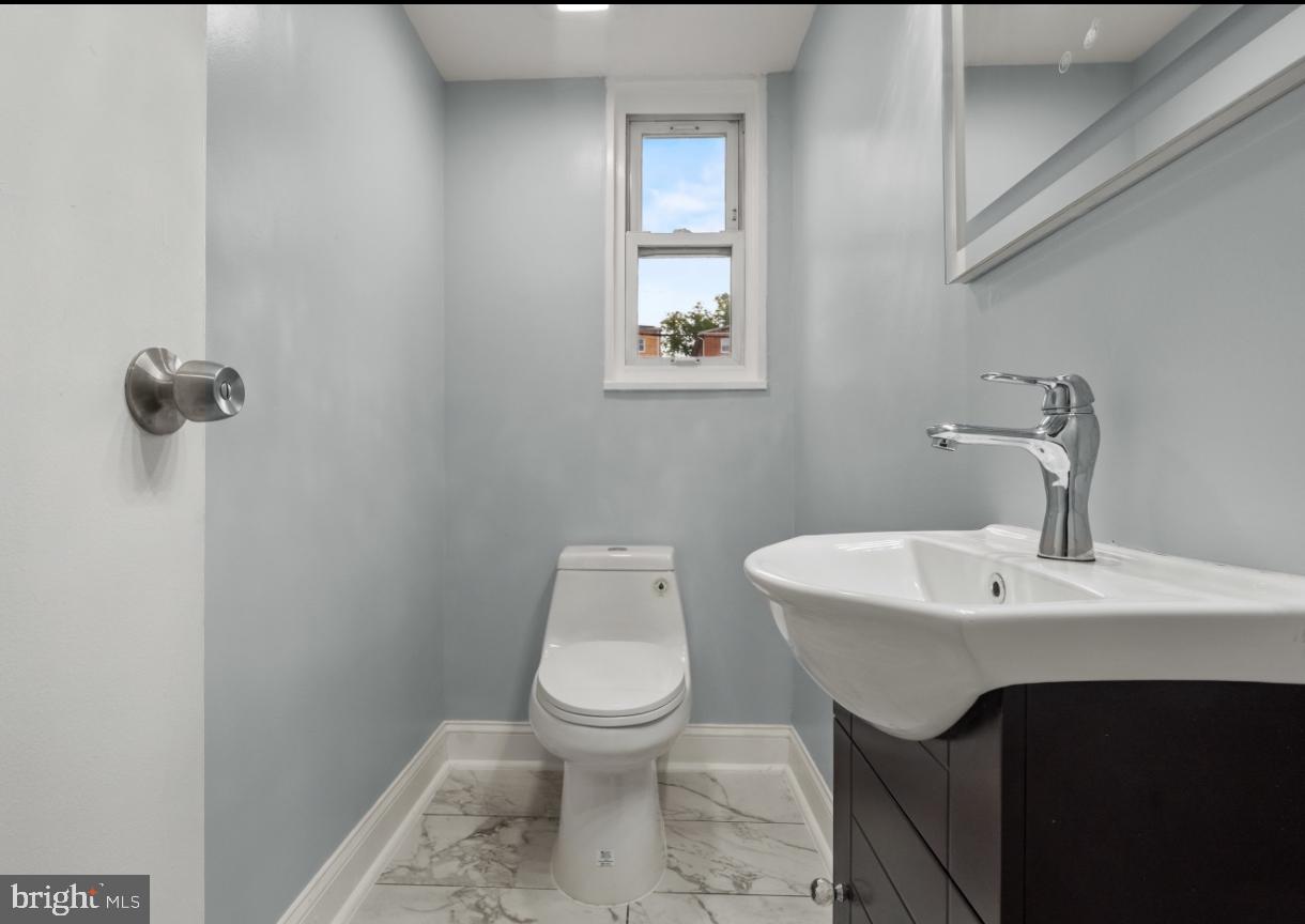 714 Hamilton Street Northeast Washington, DC 20011 - Photo 19 of 43