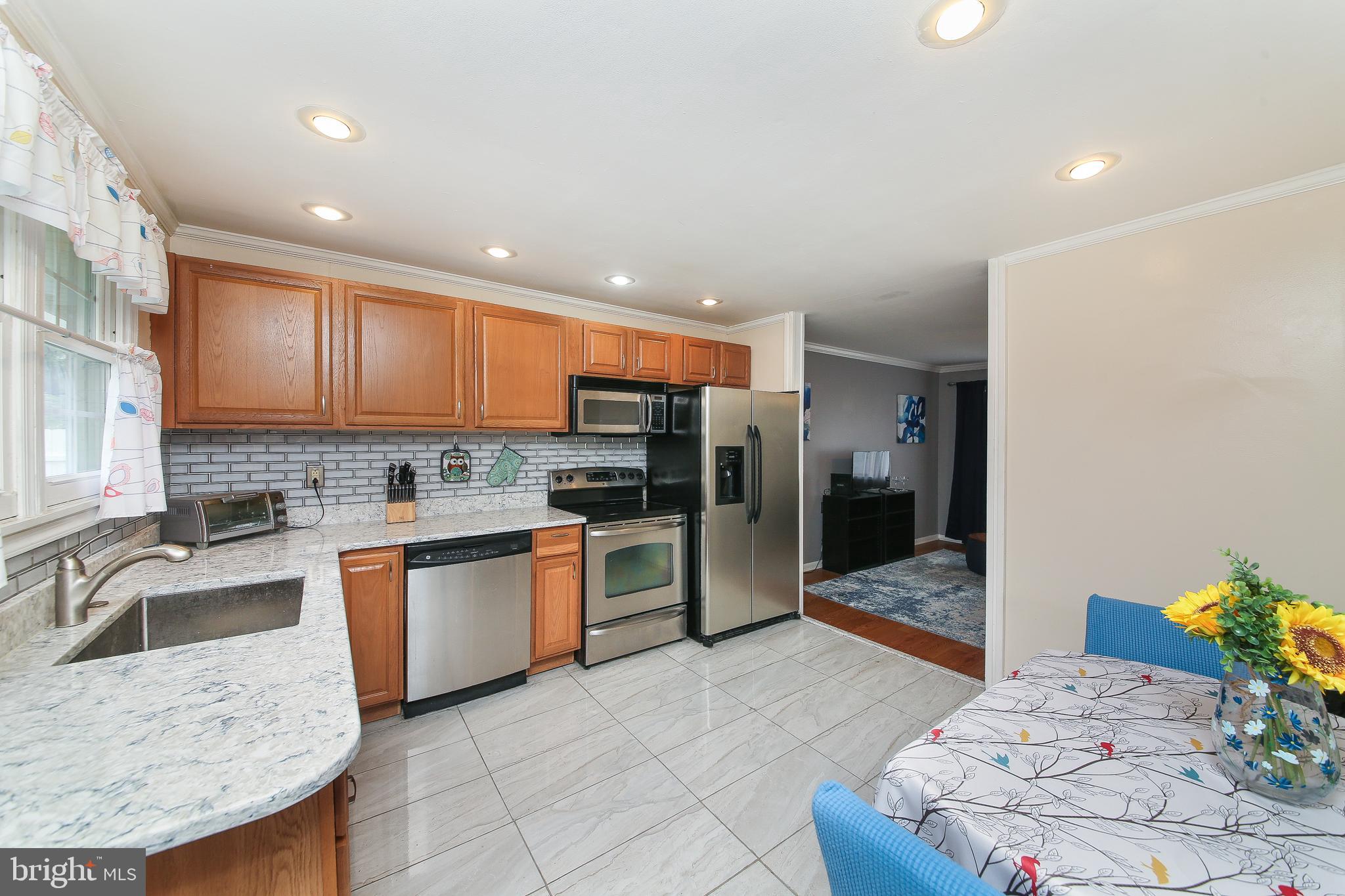 3072 Richlieu Road Bensalem, PA 19020 - Photo 8 of 24 Kitchen