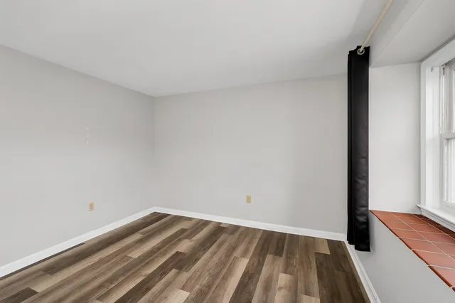 $295,000 | 3 Roedean Drive, Unit 207, Nashua, NH 03063