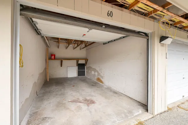 $295,000 | 3 Roedean Drive, Unit 207, Nashua, NH 03063