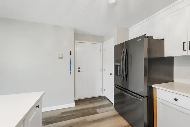 $295,000 | 3 Roedean Drive, Unit 207, Nashua, NH 03063