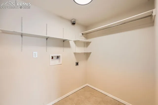 $450,000 | 7025 Nettlewood Place, Colorado Springs, CO 80918