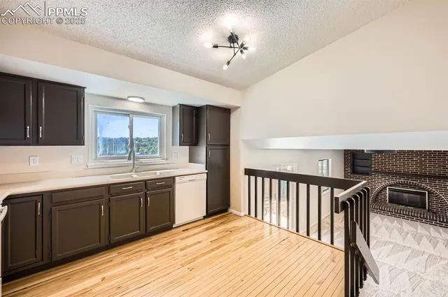 $450,000 | 7025 Nettlewood Place, Colorado Springs, CO 80918