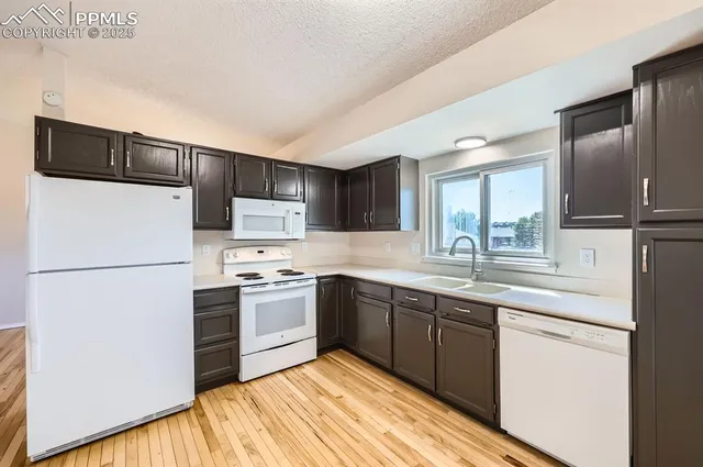 $450,000 | 7025 Nettlewood Place, Colorado Springs, CO 80918