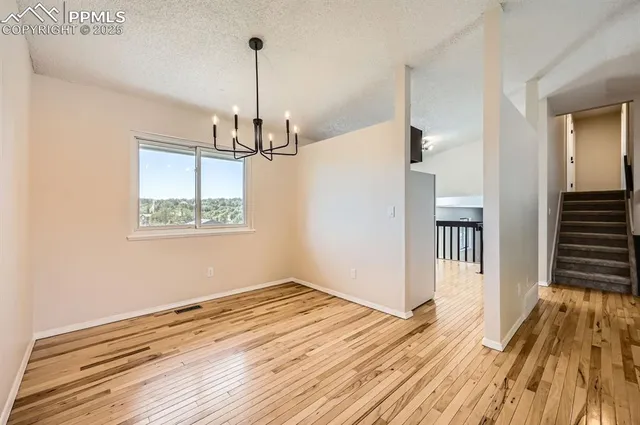 $450,000 | 7025 Nettlewood Place, Colorado Springs, CO 80918