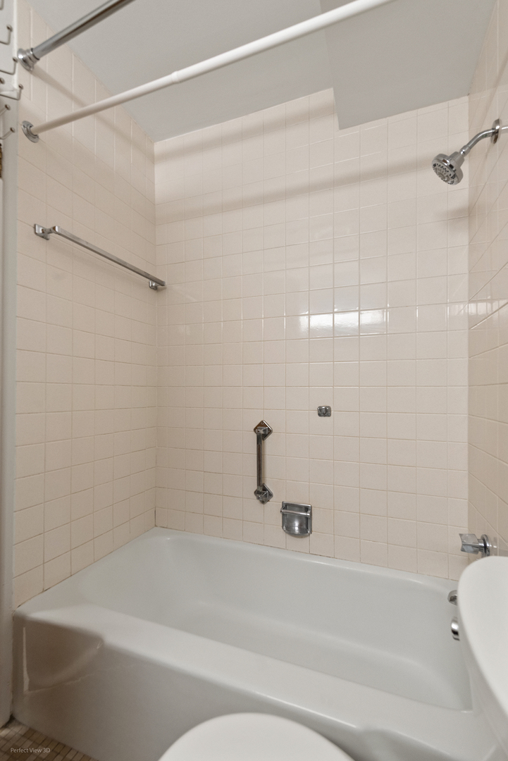 9820 South Pulaski Road, Unit 203 Oak Lawn, IL 60453 - Photo 19 of 24 Gallery Image 19