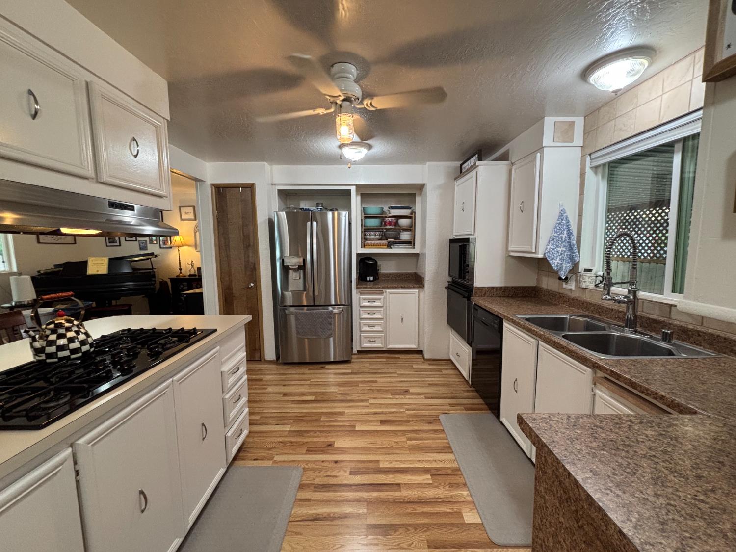 450 Gladycon Road, Unit 61 Colfax, CA 95713 - Photo 5 of 53 Gallery Image 5