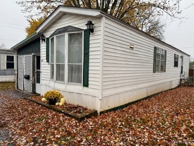 $39,900 | 15 Lobue Lane, Cheektowaga, NY 14225