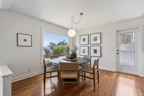 $1,300,000 | 220 Donahue Street, Sausalito, CA 94965