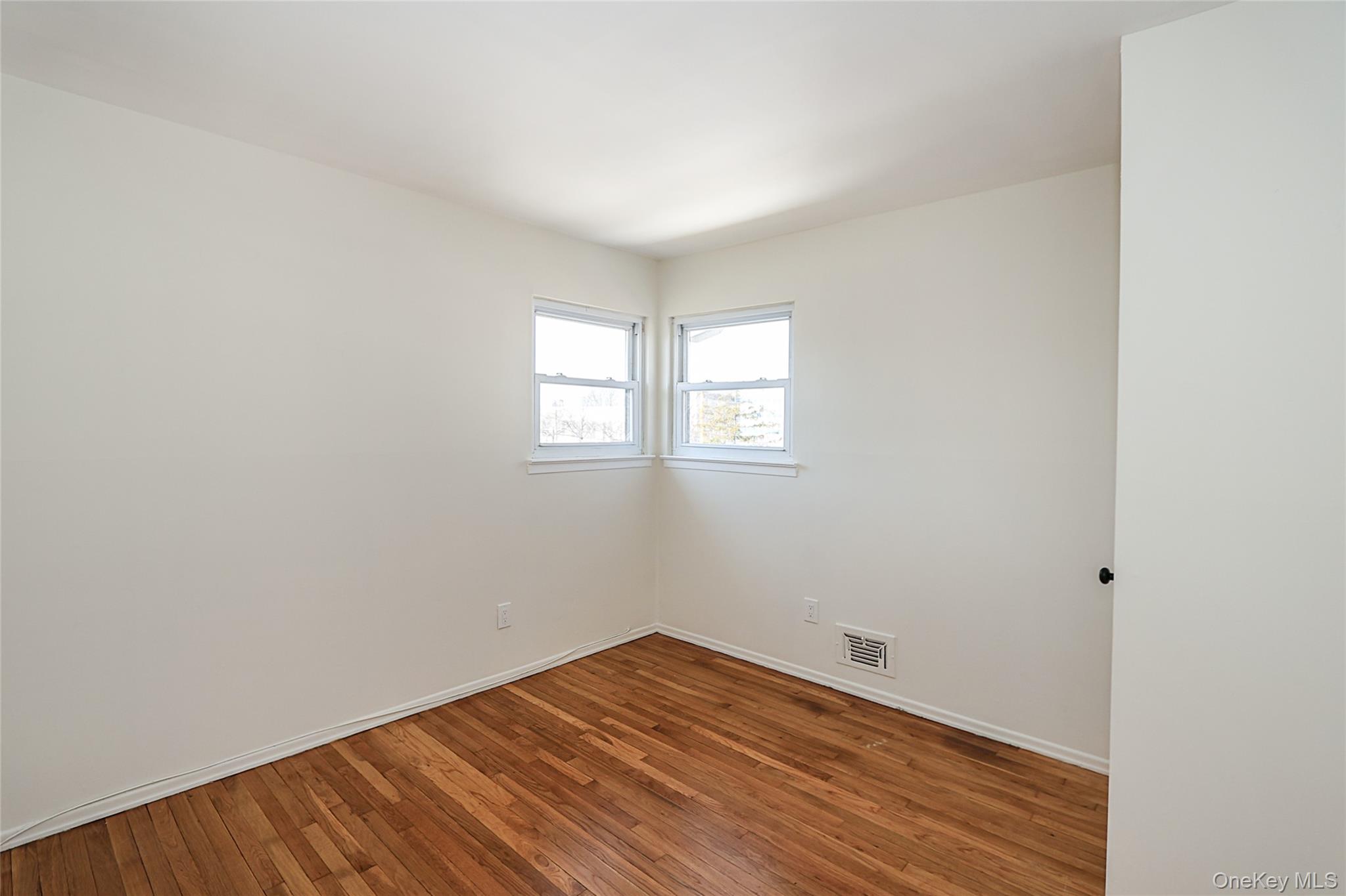 216-14 132nd Road Queens, NY 11413 - Photo 15 of 26 Bedroom 3