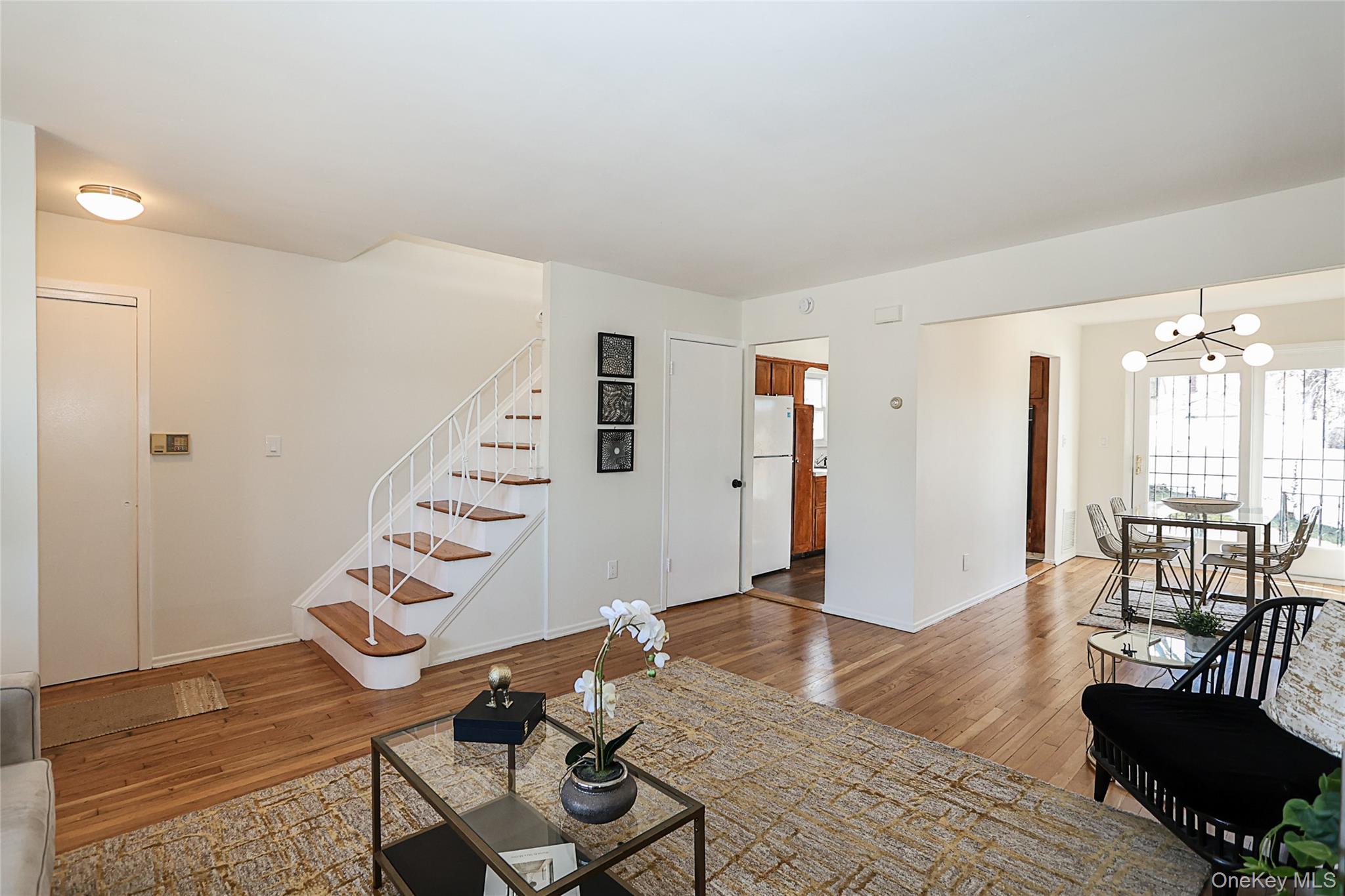 216-14 132nd Road Queens, NY 11413 - Photo 6 of 26