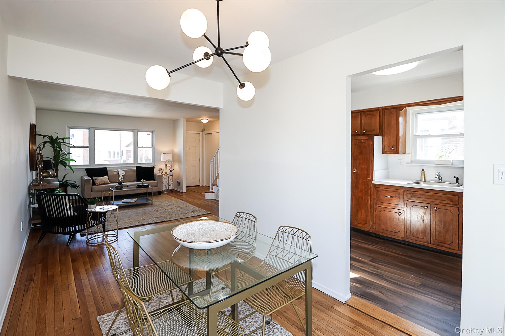 216-14 132nd Road Queens, NY 11413 - Photo 8 of 26