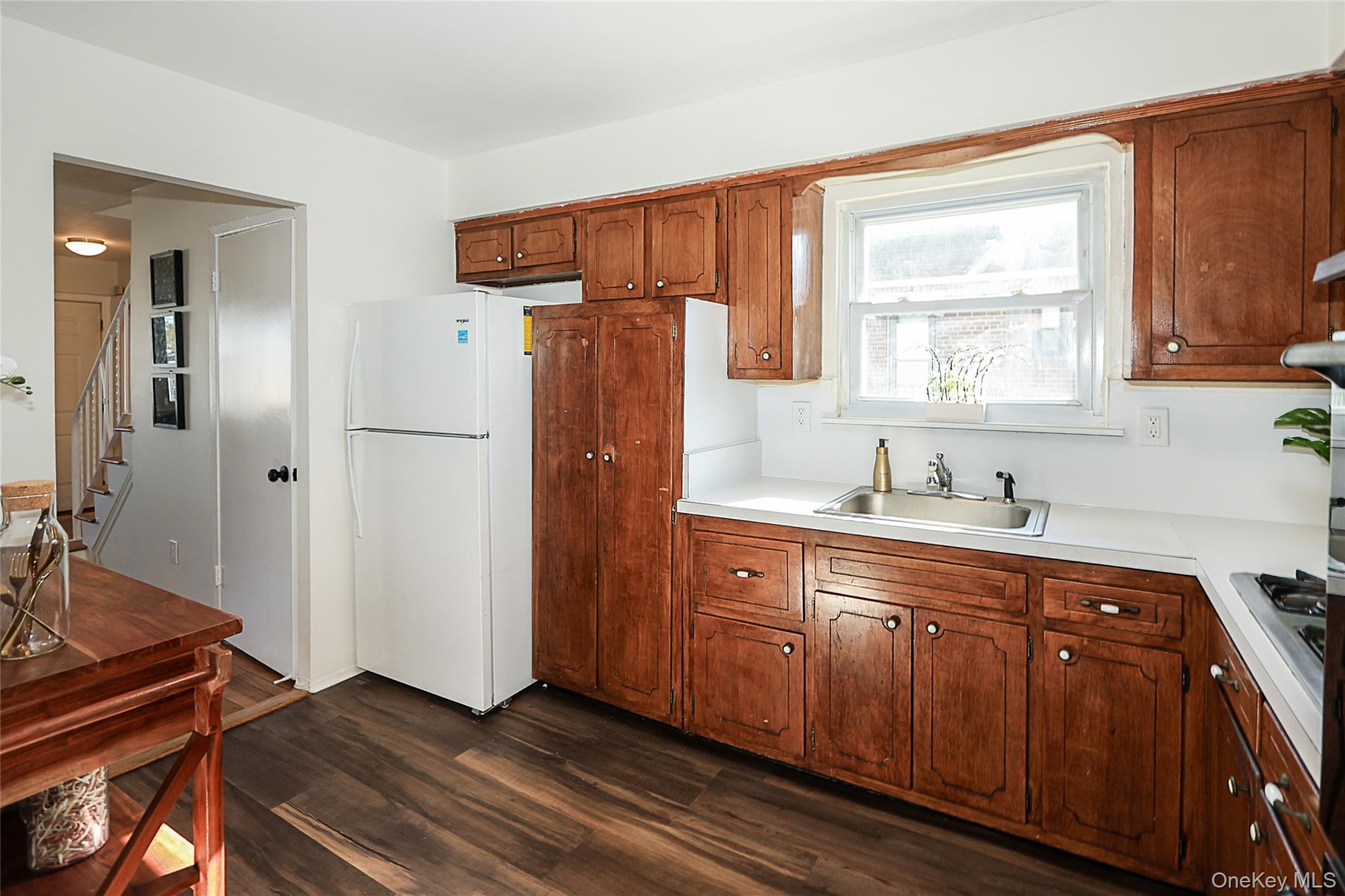 216-14 132nd Road Queens, NY 11413 - Photo 9 of 26