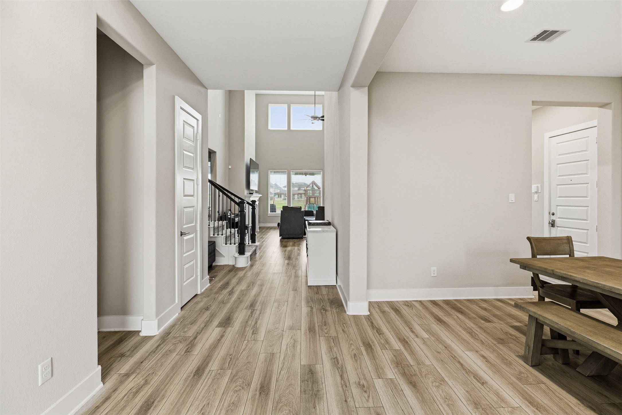 417 Ripple Edge Court Katy, TX 77493 - Photo 4 of 48