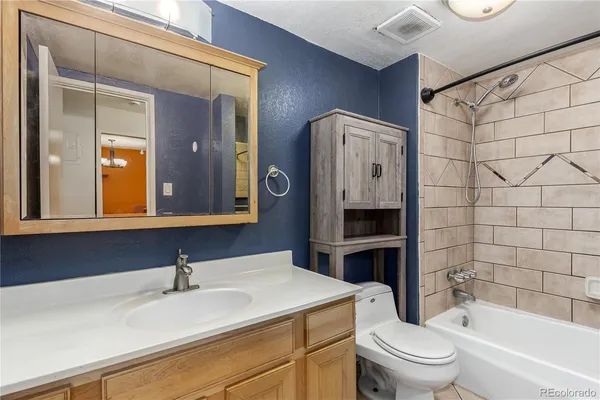 $185,000 | 1021 Carr Street, Unit 22, Lakewood, CO 80214