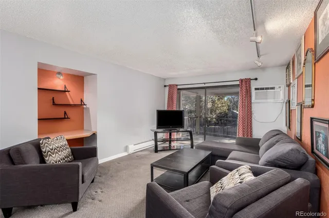 $193,000 | 1021 Carr Street, Unit 22, Lakewood, CO 80214