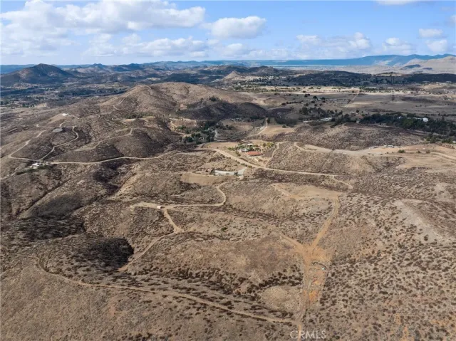 $299,000 | 41095 Voyager Road, Colton, CA 92324