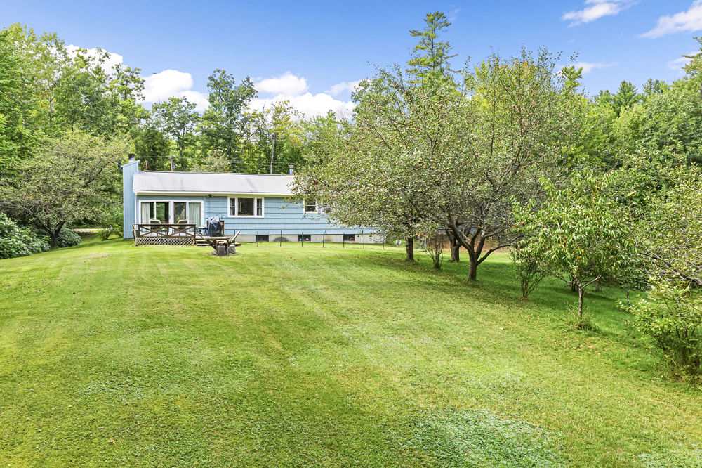 47 Goodell Road Antrim, NH 03440 - Photo 4 of 33
