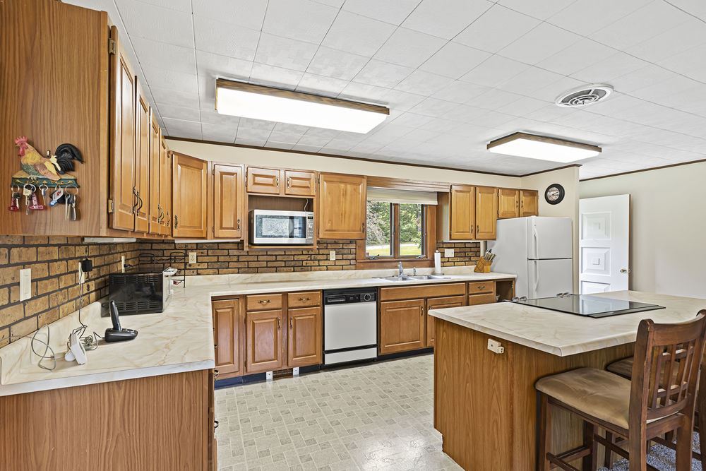 47 Goodell Road Antrim, NH 03440 - Photo 6 of 33