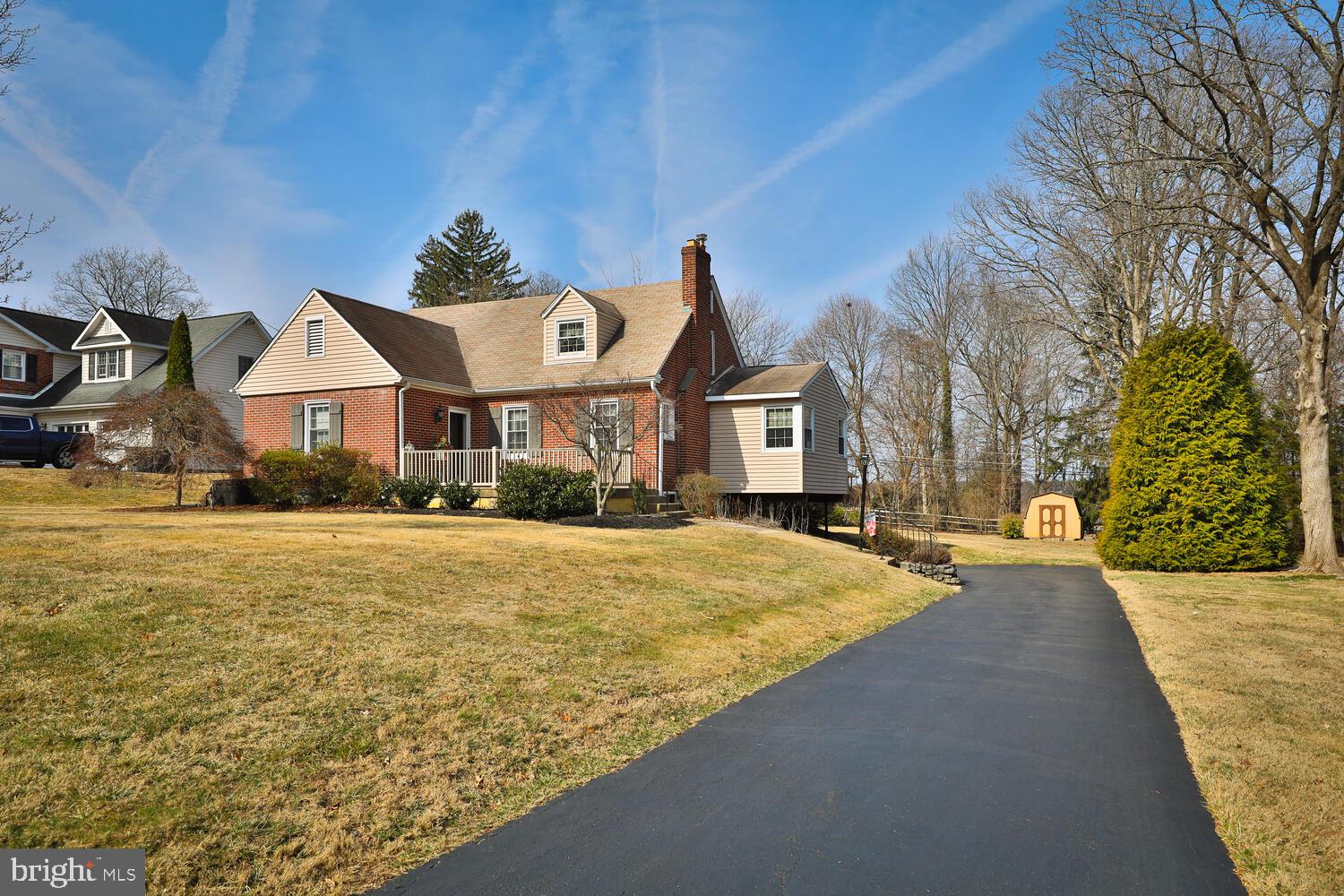 2332 Boyd Road Huntingdon Valley, PA 19006 - Photo 4 of 33