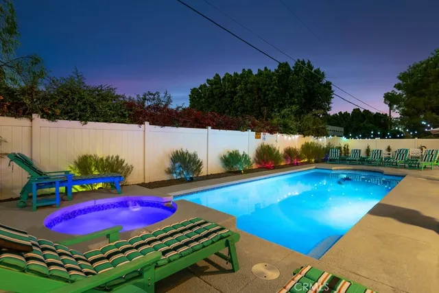 $9,500 | 1980 East Rochelle Road, Palm Springs, CA 92262