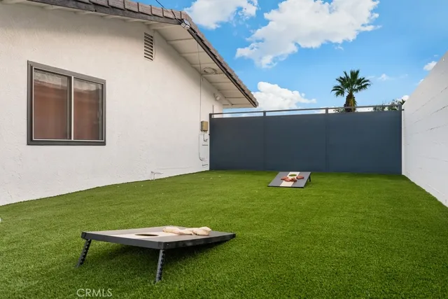 $9,500 | 1980 East Rochelle Road, Palm Springs, CA 92262