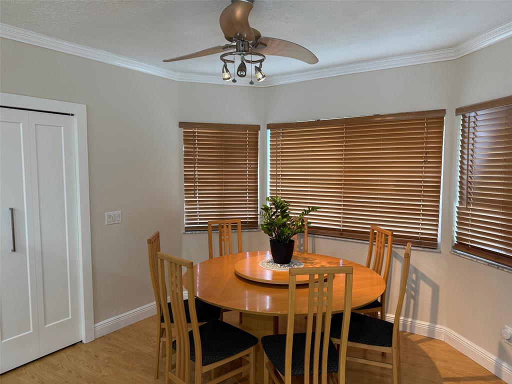 3290 Southwest 131st Terrace Davie, FL 33330 - Photo 19 of 46