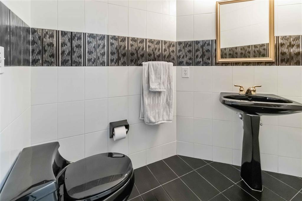 3290 Southwest 131st Terrace Davie, FL 33330 - Photo 35 of 46