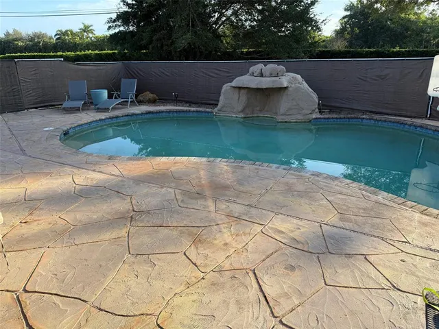 $1,295,000 | 3290 Southwest 131st Terrace, Davie, FL 33330