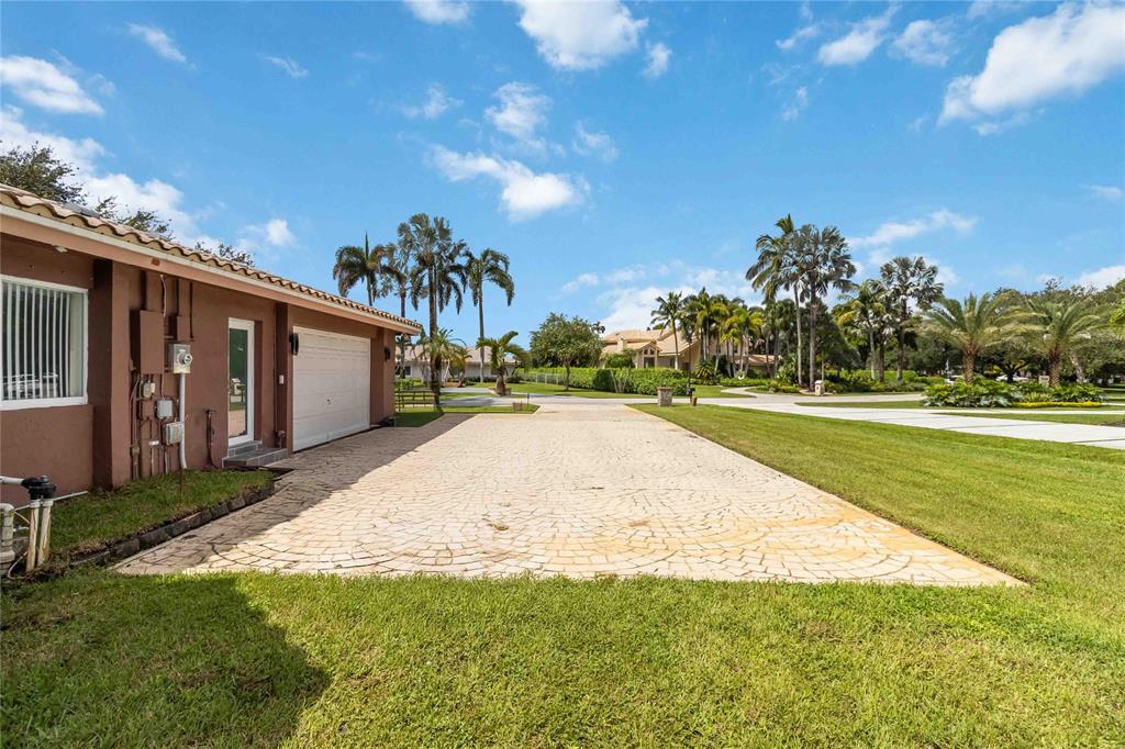 3290 Southwest 131st Terrace Davie, FL 33330 - Photo 45 of 46 a view of a backyard