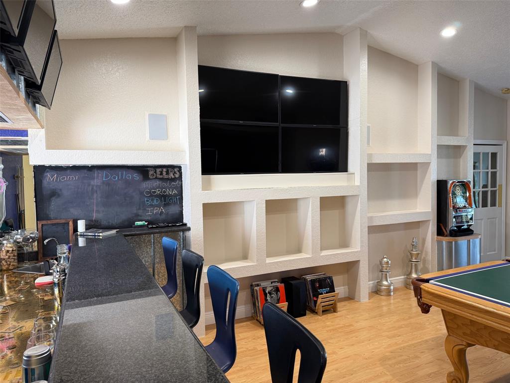 3290 Southwest 131st Terrace Davie, FL 33330 - Photo 8 of 46