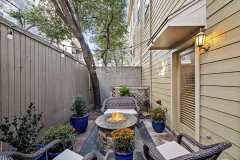 $625,000 | 2406 Wild Cherry Way, Dallas, TX 75206