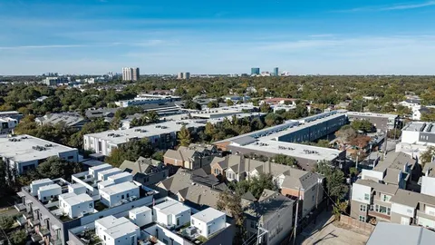 $625,000 | 2406 Wild Cherry Way, Dallas, TX 75206